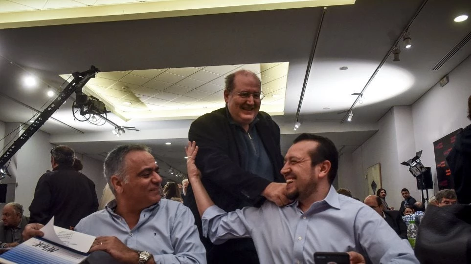 Ξαναχτυπά ο Φίλης για τη δημόσια τηλεόραση: Θα υποστούμε μεγάλη πολιτική ζημιά – Ο Σαμαράς έπεσε και από την ΕΡΤ